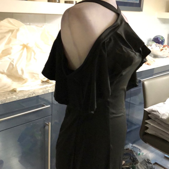 Black frill cold shoulder midi - Picture 4 of 9